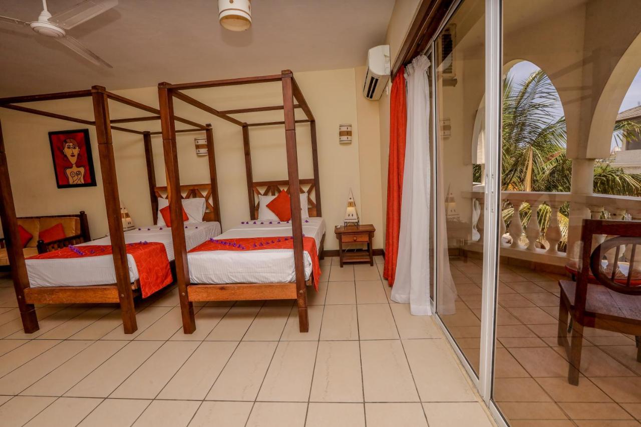 Cityblue Creekside Hotel & Suites Момбаса Экстерьер фото