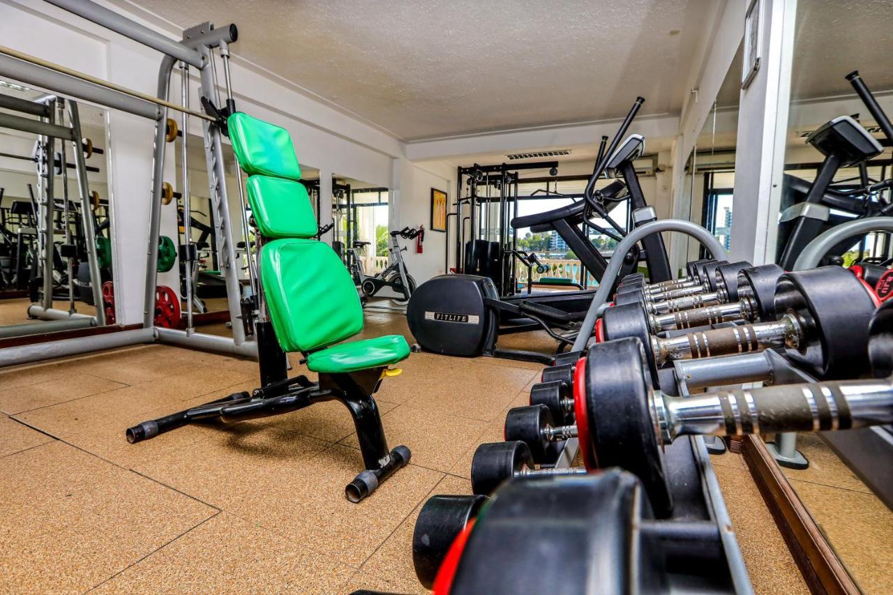 Cityblue Creekside Hotel & Suites Момбаса Экстерьер фото